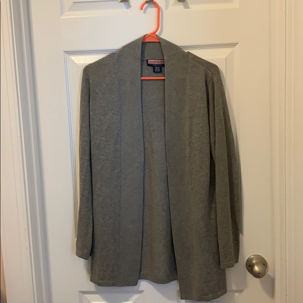 Vineyard Vines sweater